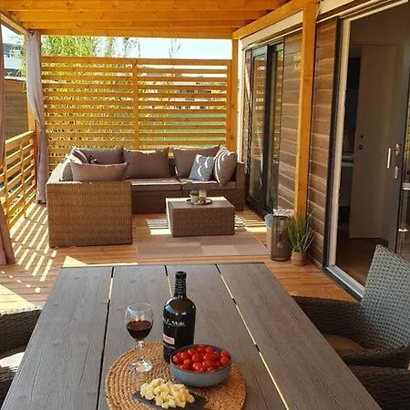 Mobile Homes Karlo & Dino * Pula