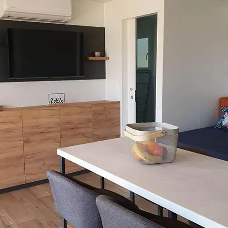 Casa de Férias Mobile Homes Karlo & Dino