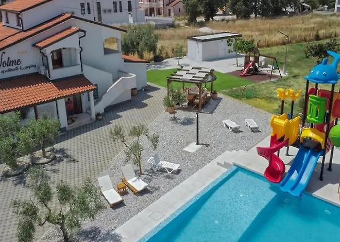 Mobile Homes Karlo & Dino Будинок відпочинку *