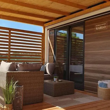 Mobile Homes Karlo & Dino Ferienhaus