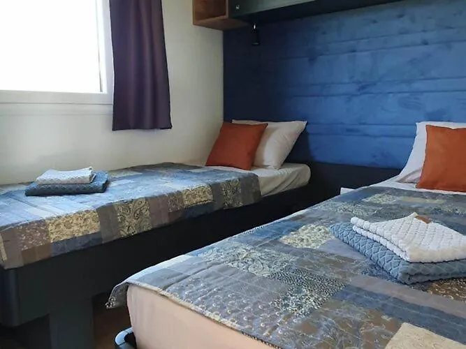 Mobile Homes Karlo & Dino * Pula