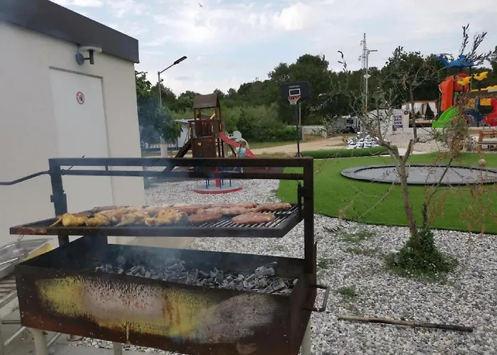 Mobile Homes Karlo & Dino Vikendica Pula