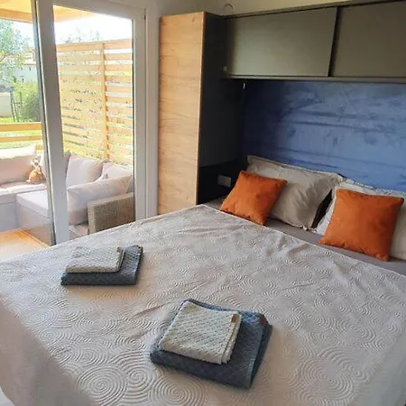 Holiday home Mobile Homes Karlo & Dino Pula